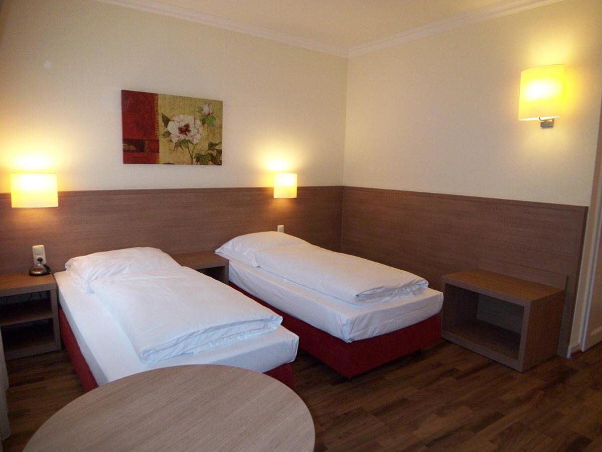 Hotel Marienthal Garni Hamburg-Harburg Exteriör bild